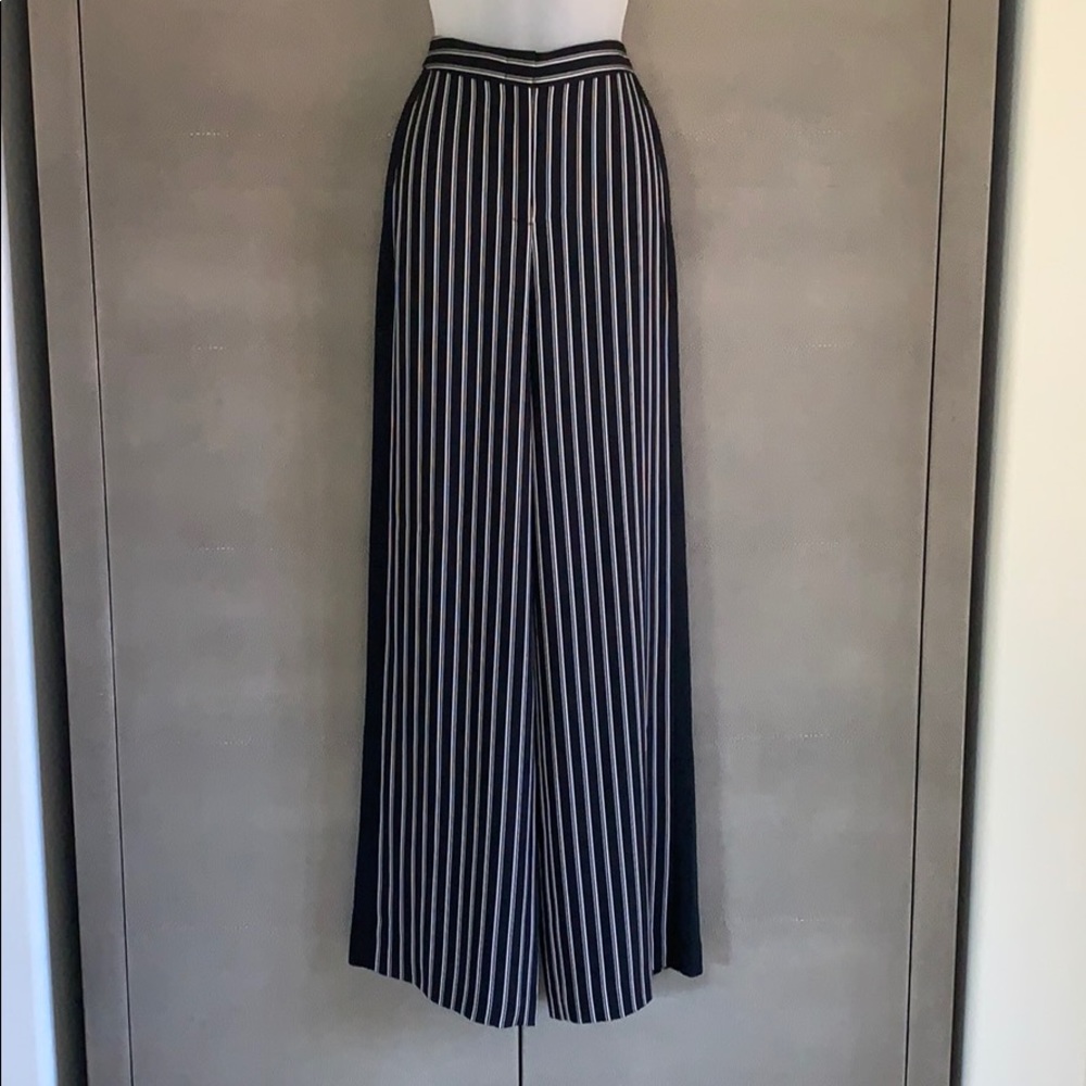 BCBGMAXAZRIA  Stripe Print Pants size XS